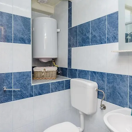 Fisherman's Galeb 3*