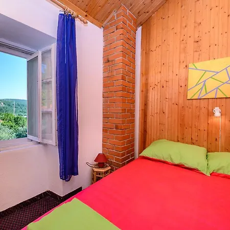 Fisherman's Galeb Цавтат