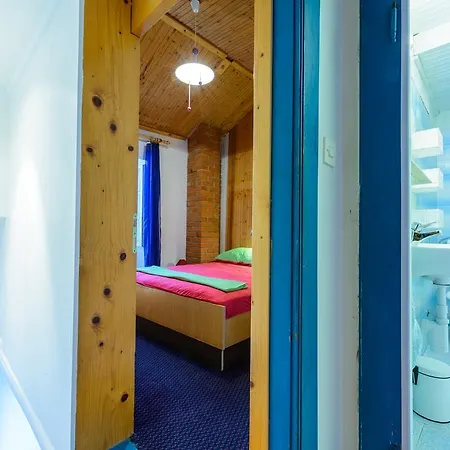 Fisherman's Galeb 3*